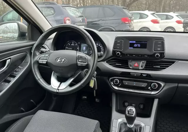 HYUNDAI I30 