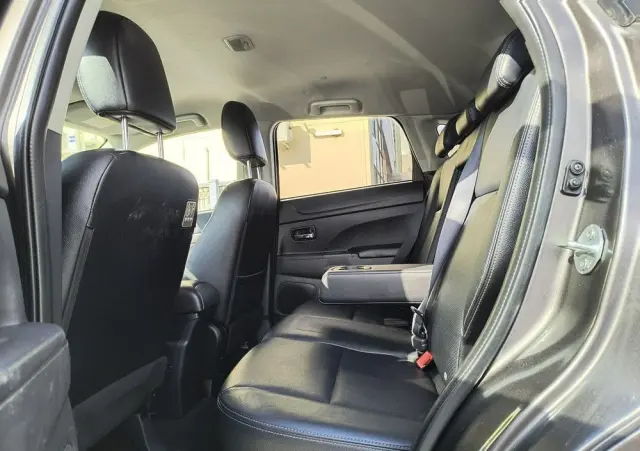 MITSUBISHI ASX 1.8 DI-D 2WD Top