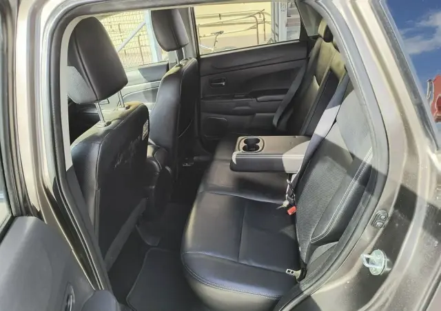 MITSUBISHI ASX 1.8 DI-D 2WD Top