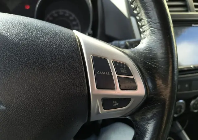 MITSUBISHI ASX 1.8 DI-D 2WD Top