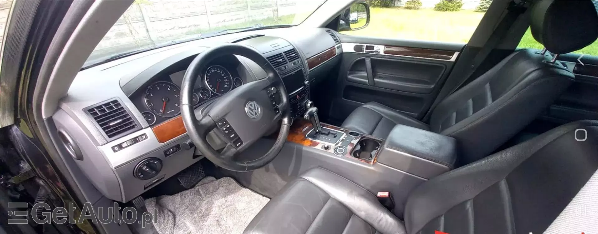 VOLKSWAGEN Touareg 2.5 TDI (174 KM) 4MOTION