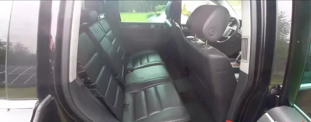 VOLKSWAGEN Touareg 2.5 TDI (174 KM) 4MOTION