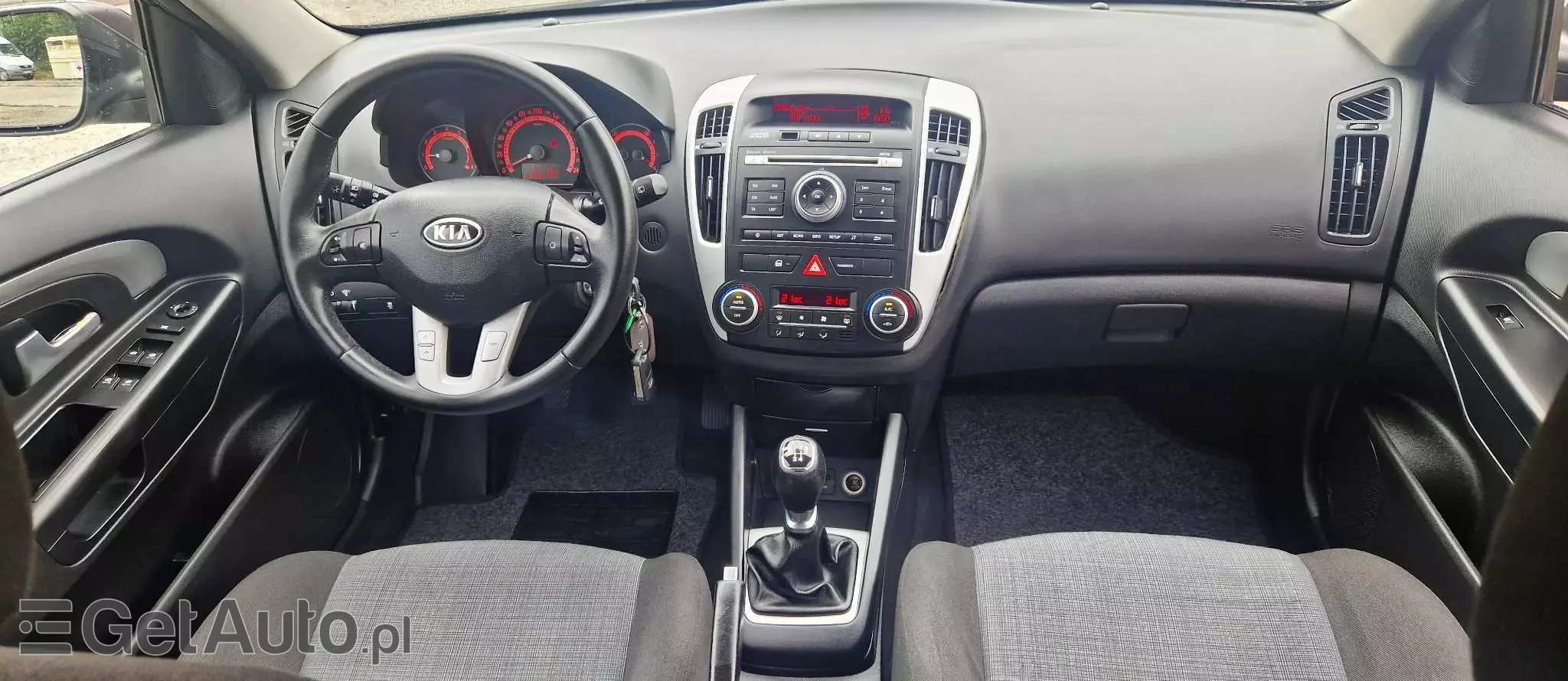 KIA Ceed 1.4 CVVT SW Spirit