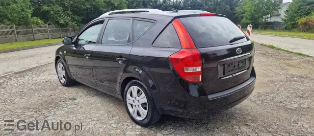 KIA Ceed 1.4 CVVT SW Spirit