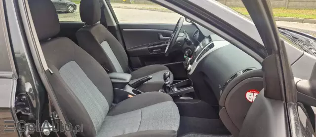 KIA Ceed 1.4 CVVT SW Spirit