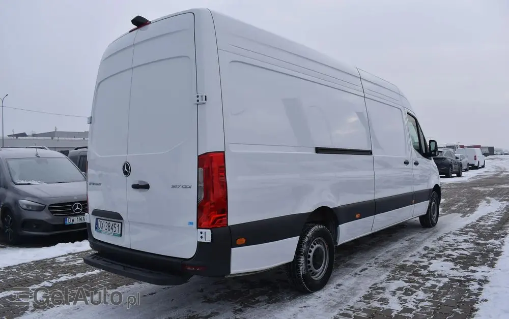 MERCEDES-BENZ 317 CDI LONG PRO 907.635 