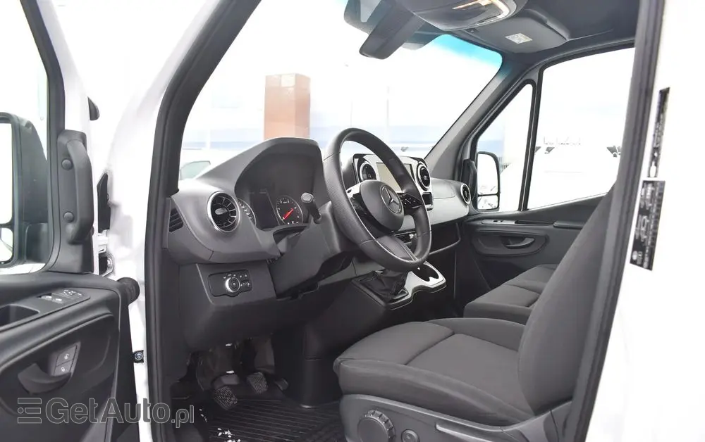 MERCEDES-BENZ 317 CDI LONG PRO 907.635 