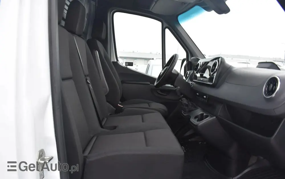 MERCEDES-BENZ 317 CDI LONG PRO 907.635 