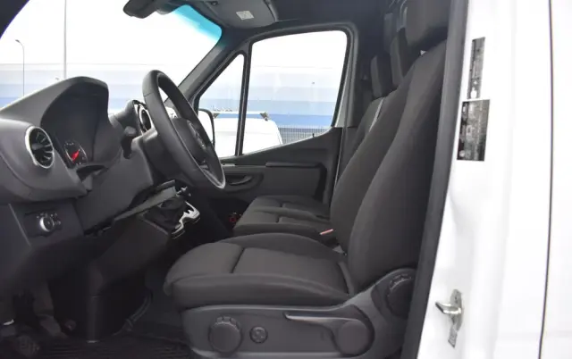 MERCEDES-BENZ 317 CDI LONG PRO 907.635 