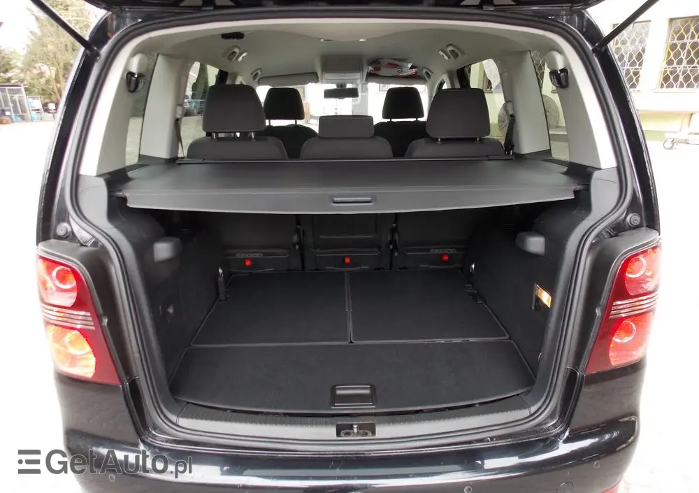 VOLKSWAGEN Touran 1.9 TDI DSG United