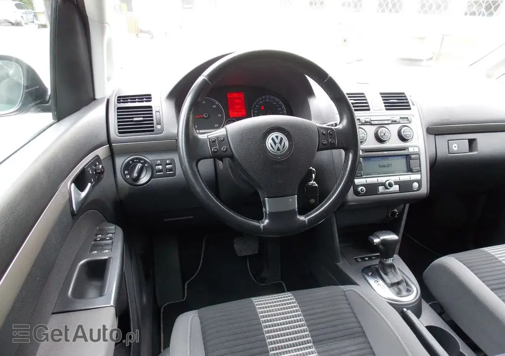 VOLKSWAGEN Touran 1.9 TDI DSG United