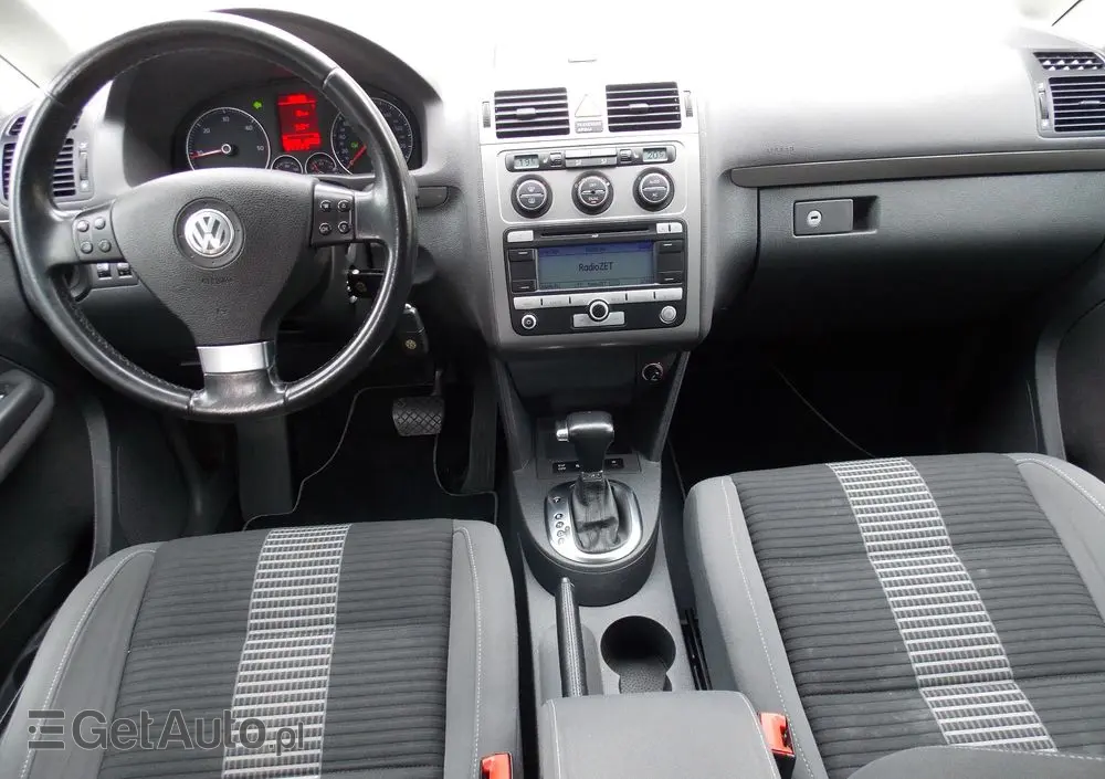 VOLKSWAGEN Touran 1.9 TDI DSG United