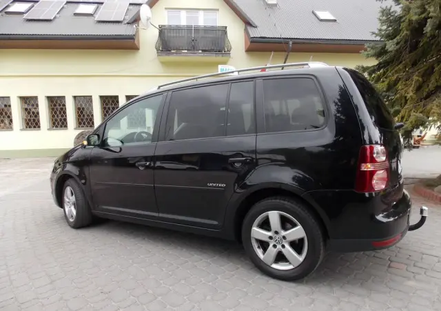 VOLKSWAGEN Touran 1.9 TDI DSG United