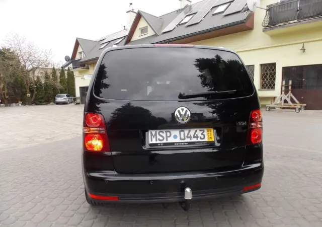 VOLKSWAGEN Touran 1.9 TDI DSG United