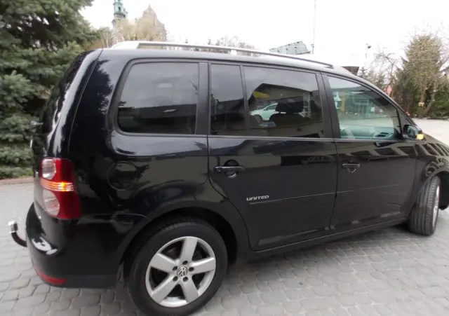 VOLKSWAGEN Touran 1.9 TDI DSG United