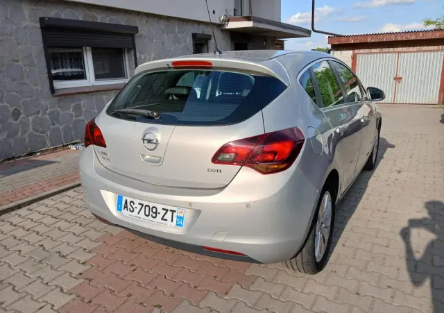 OPEL Astra 1.7 CDTI DPF Innovation