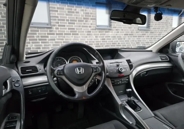 HONDA Accord 2.0 Executive