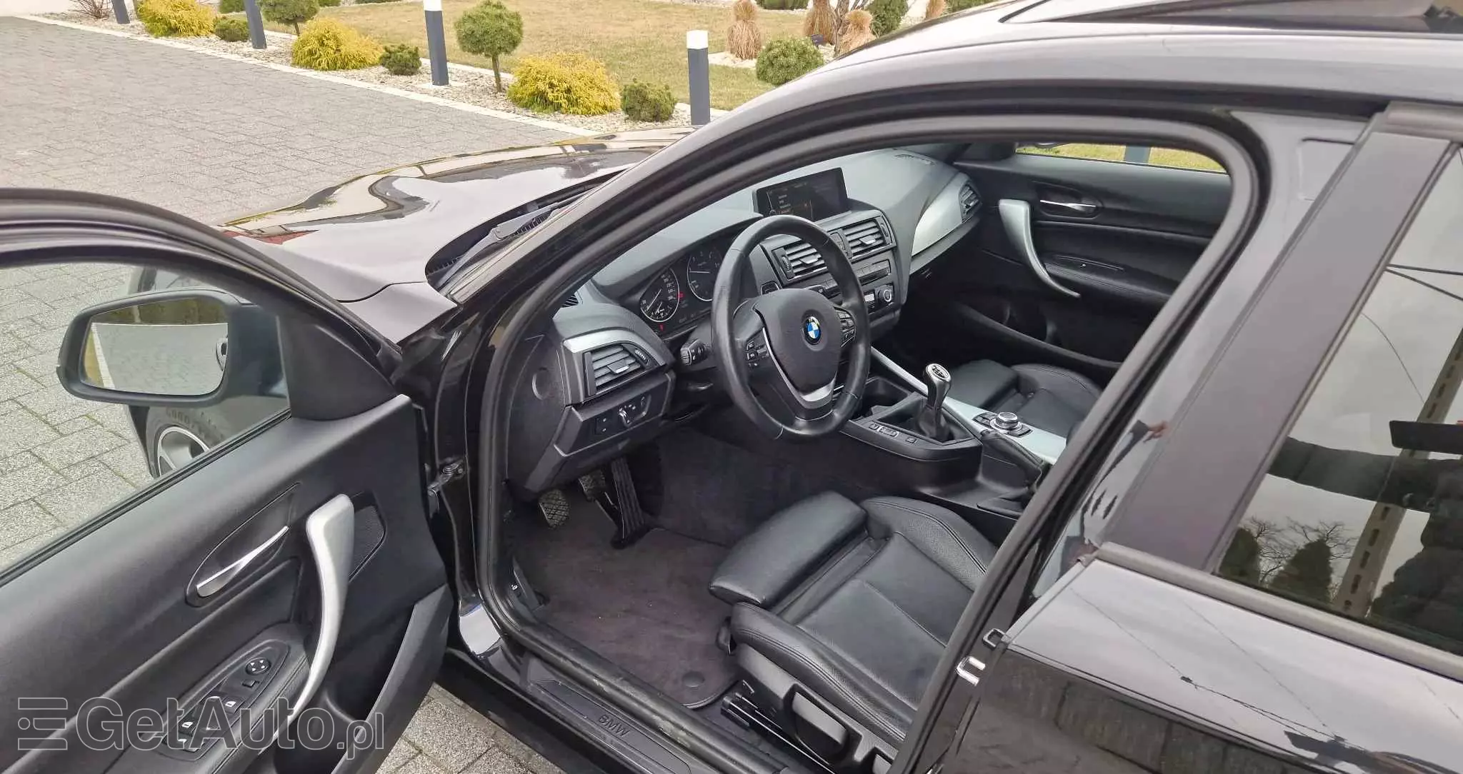 BMW Seria 1 118d Sport Line