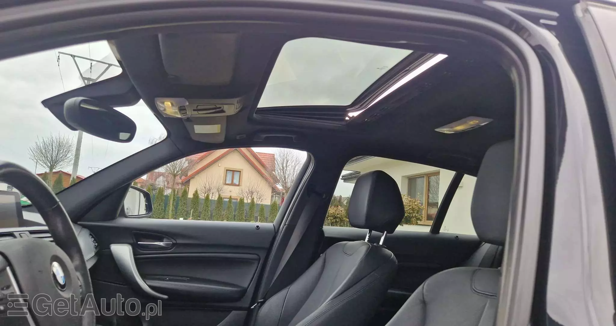 BMW Seria 1 118d Sport Line