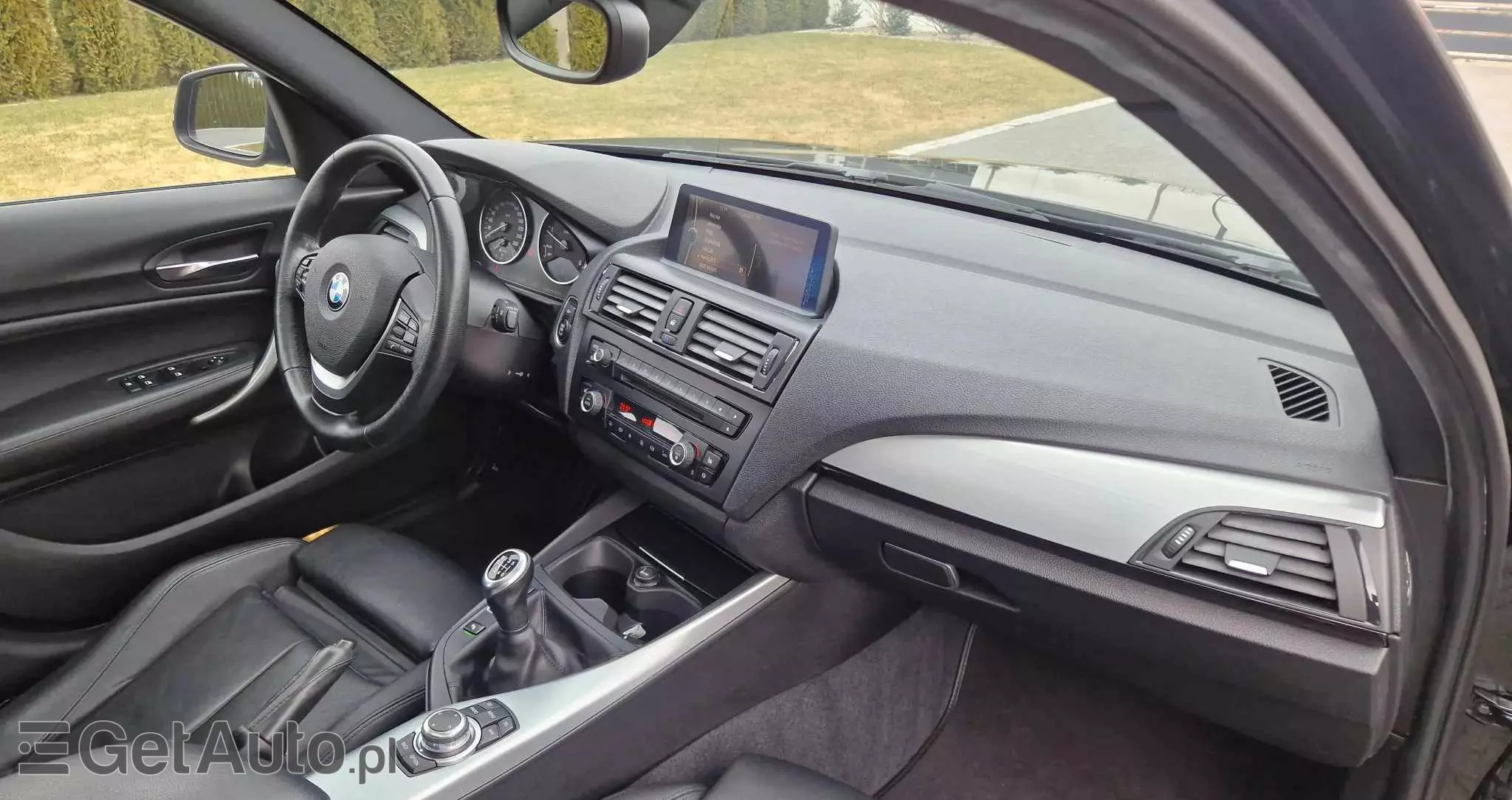 BMW Seria 1 118d Sport Line