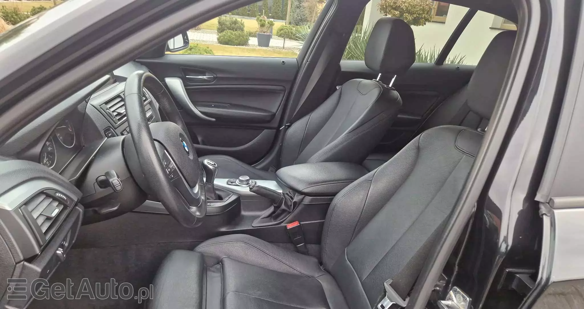 BMW Seria 1 118d Sport Line