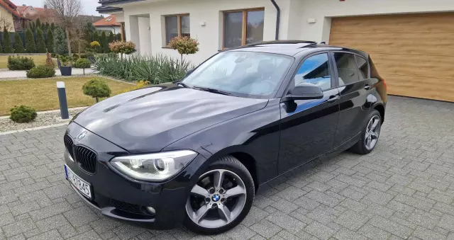 BMW Seria 1 118d Sport Line
