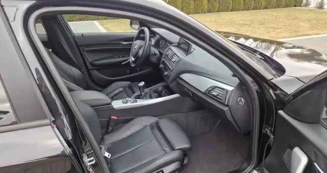 BMW Seria 1 118d Sport Line