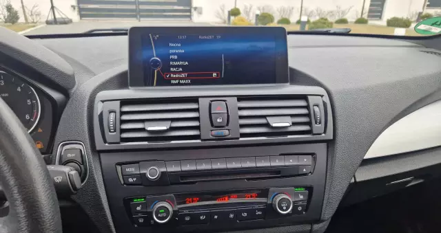 BMW Seria 1 118d Sport Line