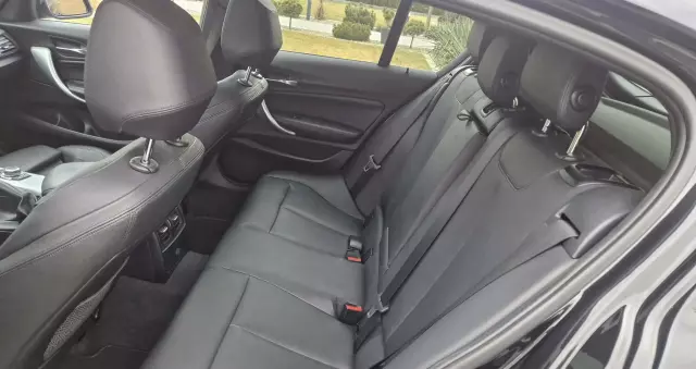 BMW Seria 1 118d Sport Line