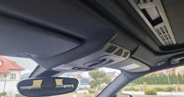 BMW Seria 1 118d Sport Line