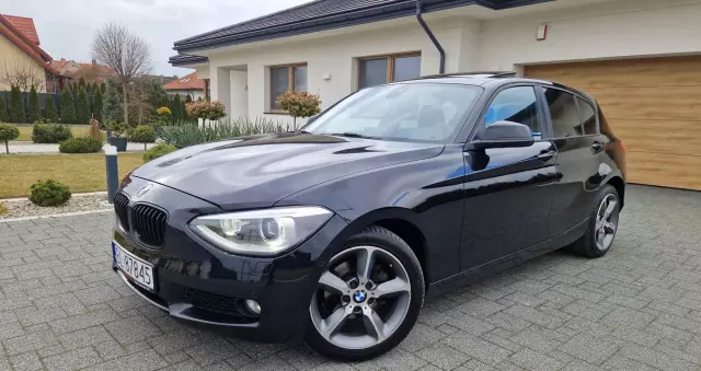 BMW Seria 1 118d Sport Line