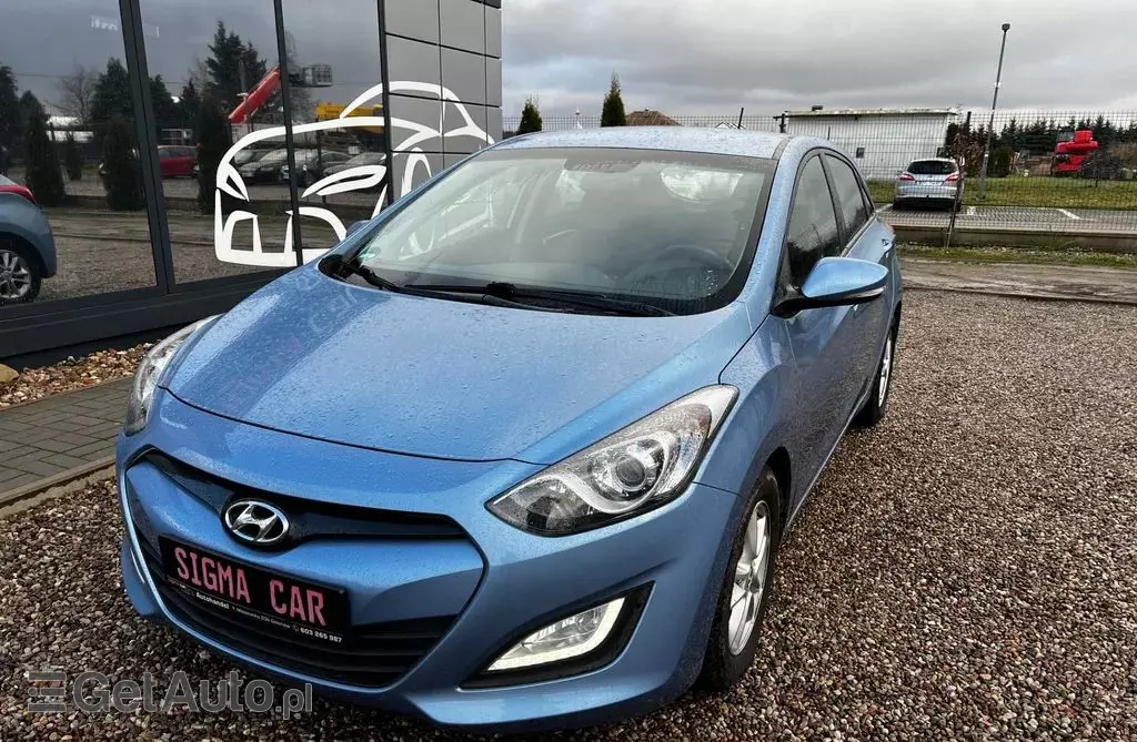 HYUNDAI I30 1.6 CRDi (110 KM)