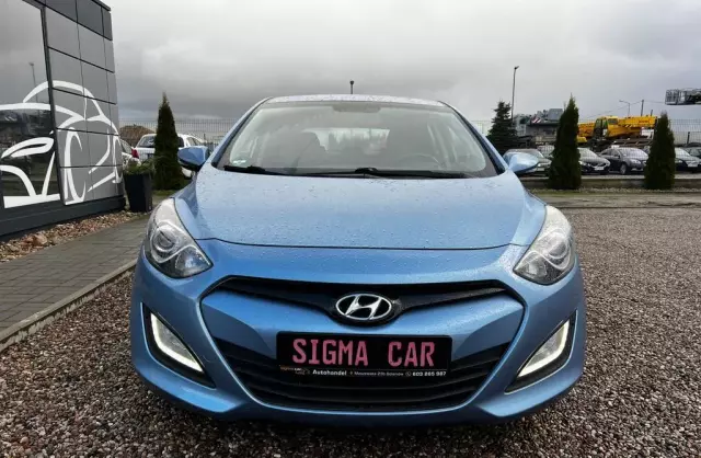 HYUNDAI I30 1.6 CRDi (110 KM)