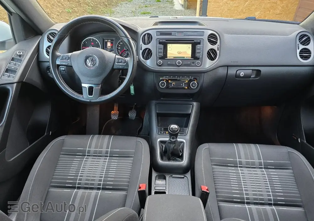 VOLKSWAGEN Tiguan 2.0 TDI DPF 4Motion BlueMotion Technology Lounge Sport & Style