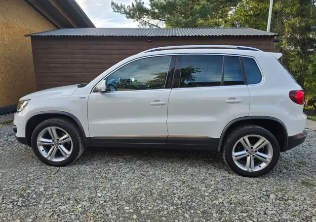VOLKSWAGEN Tiguan 2.0 TDI DPF 4Motion BlueMotion Technology Lounge Sport & Style