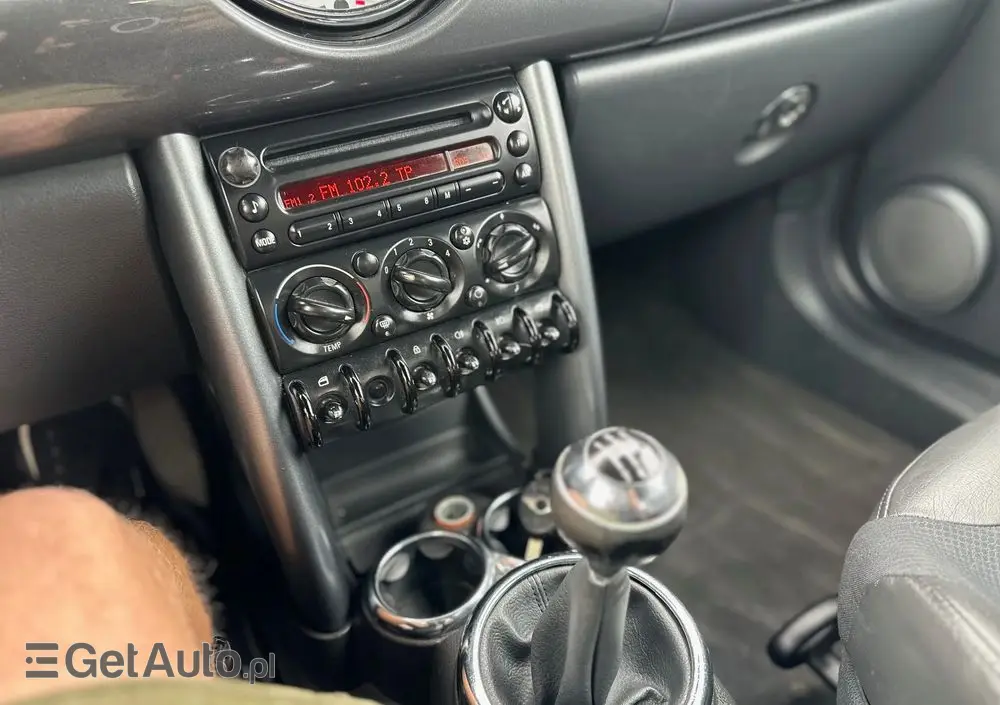 MINI Cooper Standard