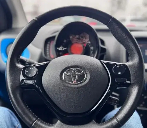 TOYOTA Aygo 