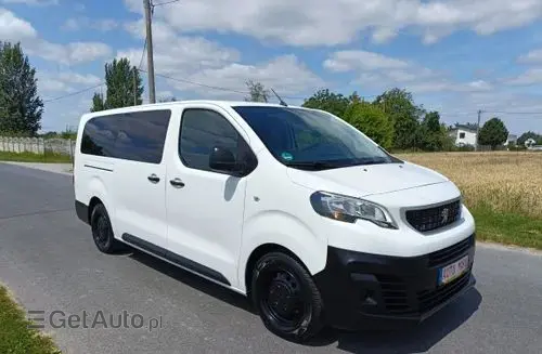 PEUGEOT Traveller 