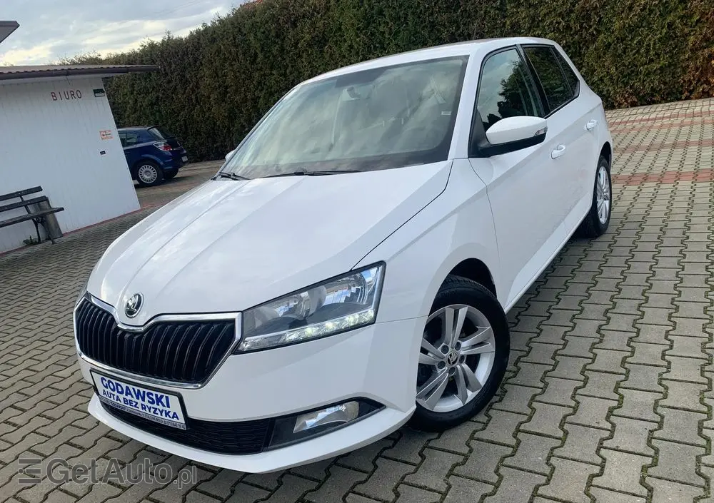 SKODA Fabia 1.0 Ambition