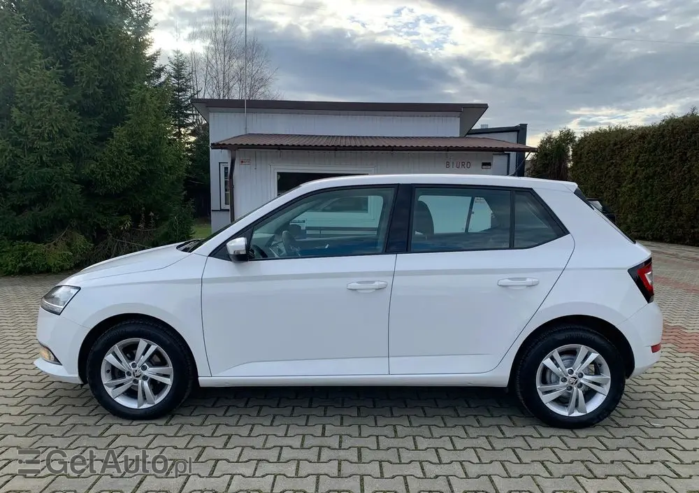 SKODA Fabia 1.0 Ambition