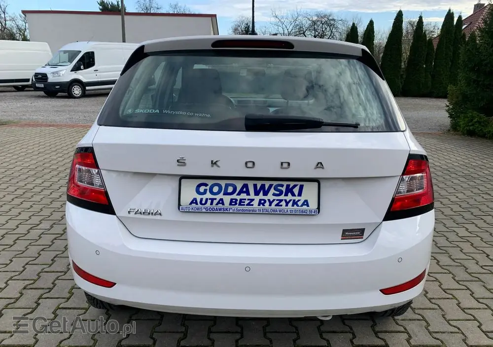 SKODA Fabia 1.0 Ambition