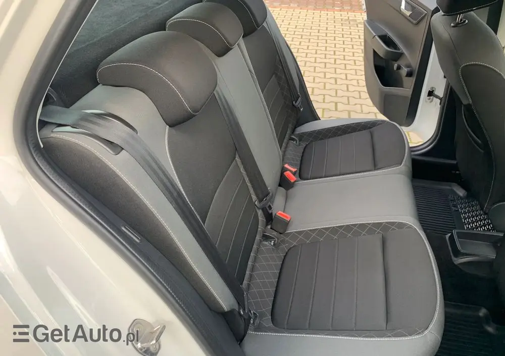 SKODA Fabia 1.0 Ambition