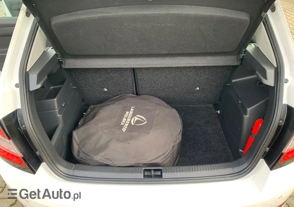 SKODA Fabia 1.0 Ambition