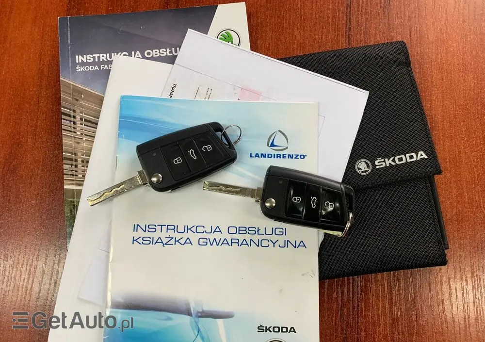 SKODA Fabia 1.0 Ambition