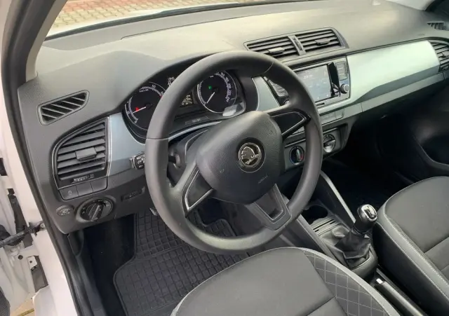 SKODA Fabia 1.0 Ambition