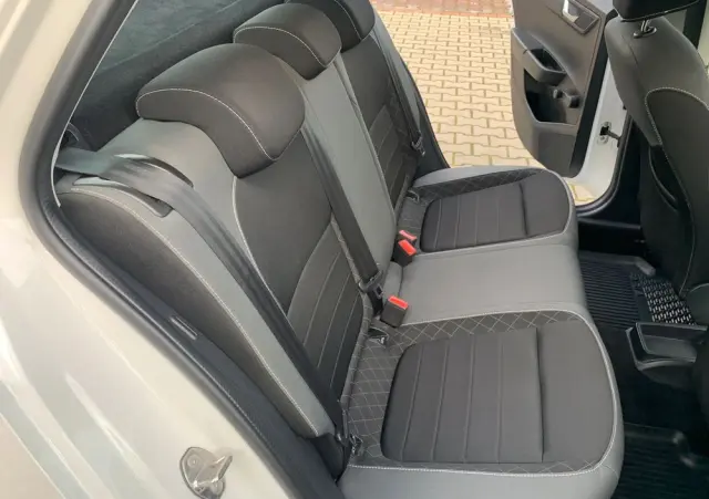 SKODA Fabia 1.0 Ambition