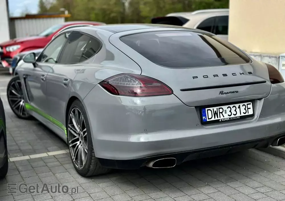 PORSCHE Panamera Diesel