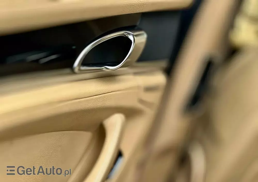 PORSCHE Panamera Diesel