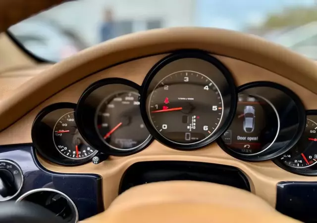 PORSCHE Panamera Diesel