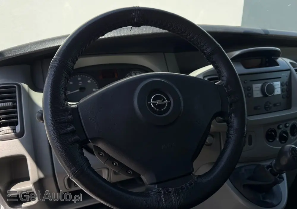 OPEL Vivaro 